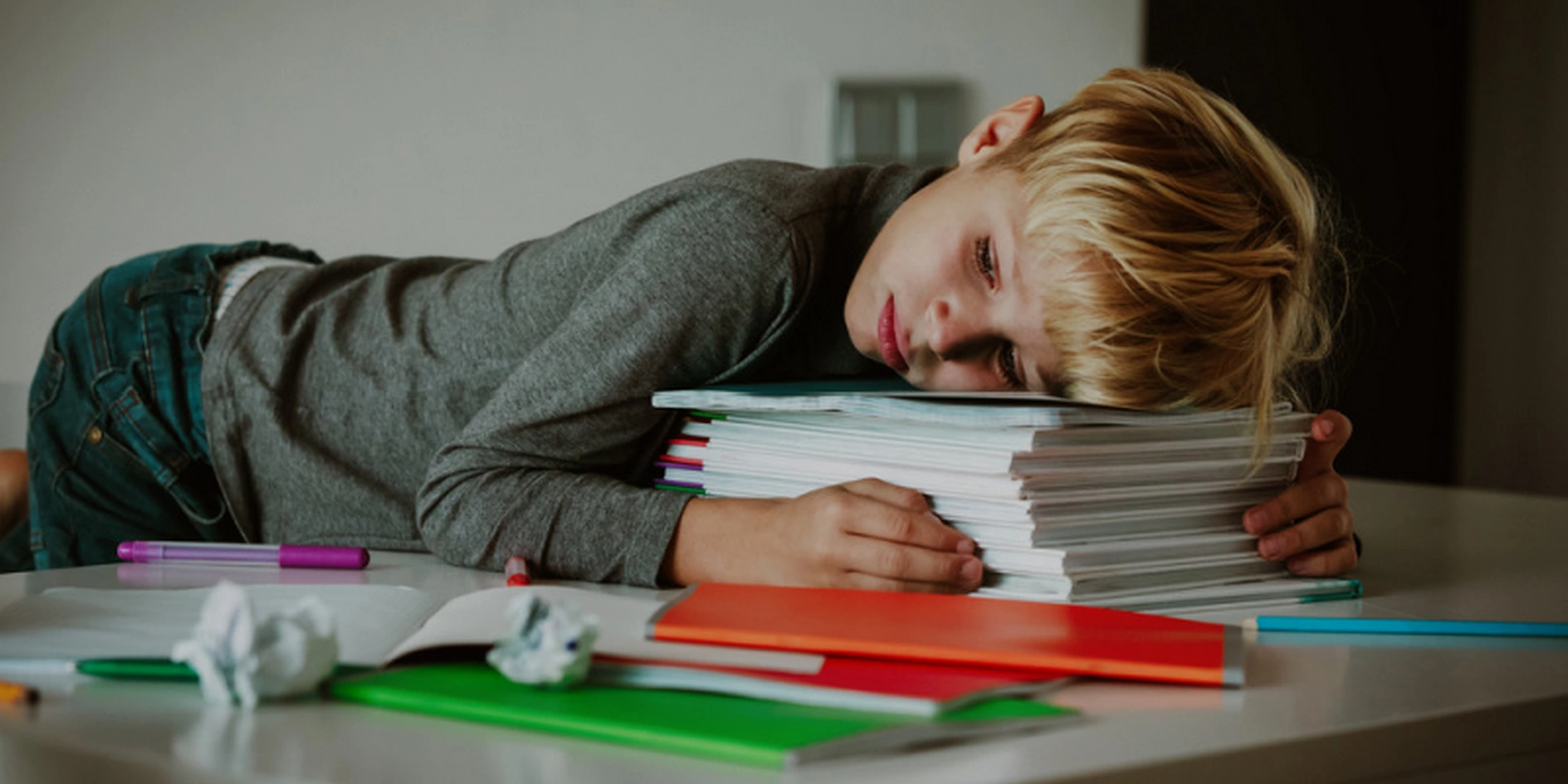 چرا کودکان باهوش دچار مشکلات رفتاری و عاطفی می‌شوند؟