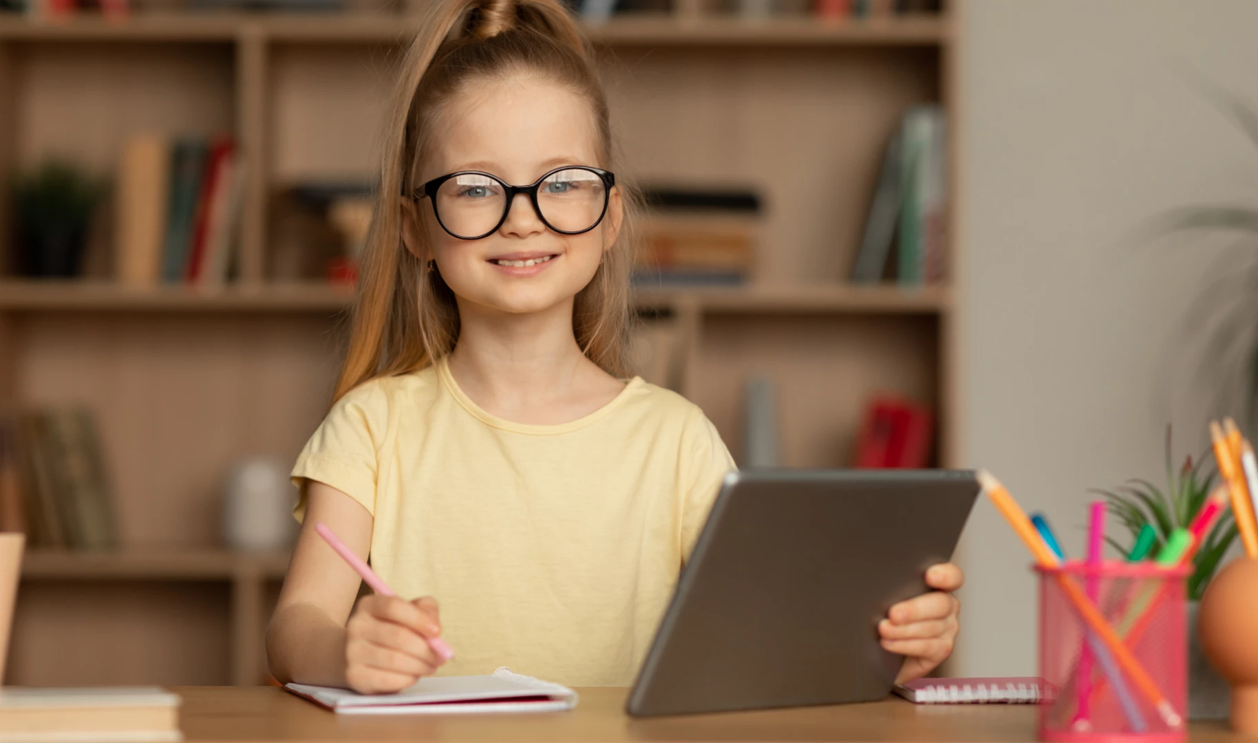 “اختلاط کد”  افراد دو زبانه با پلی روم مجازی میس عطی