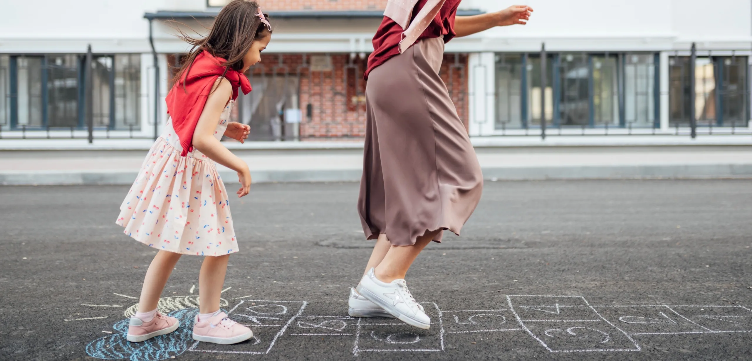 بازی برای آموزش زبان انگلیسی به کودکان - بازی لی لی حروف